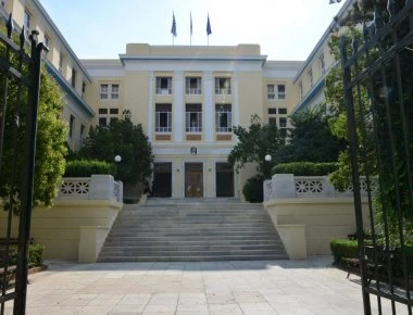 Διεθνώς ρεζίλι για ακόμη μια φορά - DW: «Καταφύγιο σε συμμορίες ναρκωτικών τα ελληνικά Πανεπιστήμια»